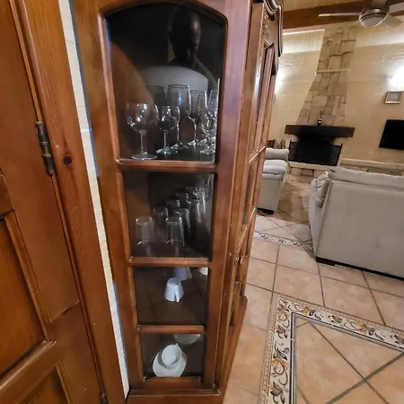ヴィラ Under New Management! Sant Antnin Luxurious With Pool Sannat Near Victoria Gozo Family Friends Couples Views Balcony Roof Terrace Romantic Getaway *