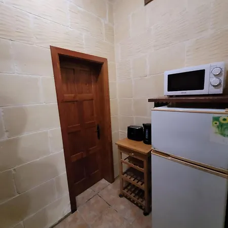 Under New Management! Sant Antnin Luxurious With Pool Sannat Near Victoria Gozo Family Friends Couples Views Balcony Roof Terrace Romantic Getaway *