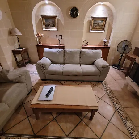 Under New Management! Sant Antnin Luxurious With Pool Sannat Near Victoria Gozo Family Friends Couples Views Balcony Roof Terrace Romantic Getaway Munxar
