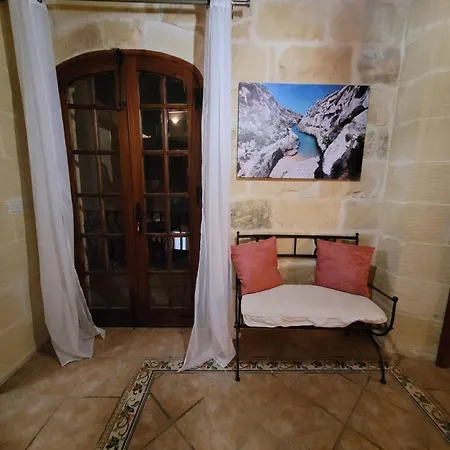 Under New Management! Sant Antnin Luxurious With Pool Sannat Near Victoria Gozo Family Friends Couples Views Balcony Roof Terrace Romantic Getaway *
