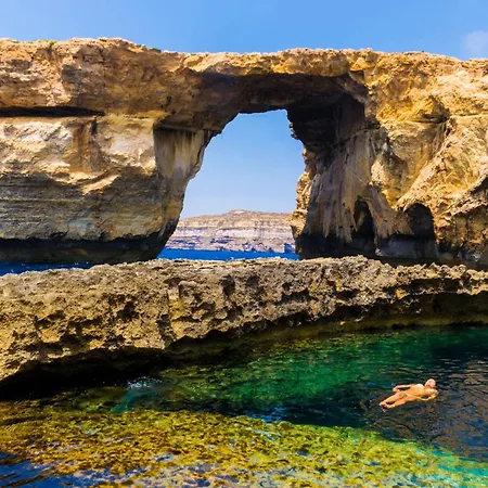 Under New Management! Sant Antnin Luxurious With Pool Sannat Near Victoria Gozo Family Friends Couples Views Balcony Roof Terrace Romantic Getaway