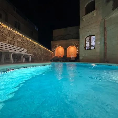 Under New Management! Sant Antnin Luxurious With Pool Sannat Near Victoria Gozo Family Friends Couples Views Balcony Roof Terrace Romantic Getaway