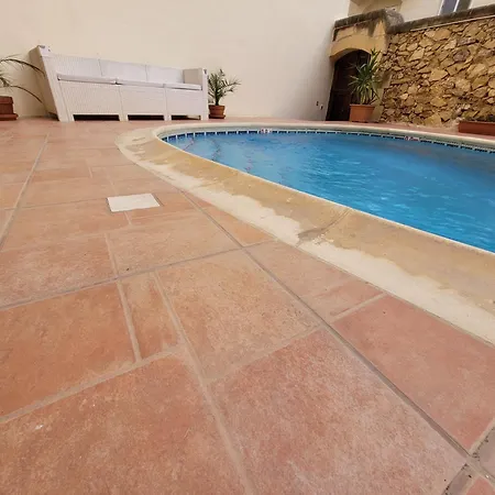 Under New Management! Sant Antnin Luxurious With Pool Sannat Near Victoria Gozo Family Friends Couples Views Balcony Roof Terrace Romantic Getaway * Munxar