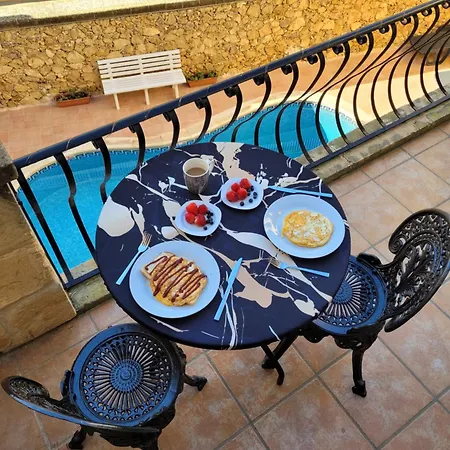 Under New Management! Sant Antnin Luxurious With Pool Sannat Near Victoria Gozo Family Friends Couples Views Balcony Roof Terrace Romantic Getaway