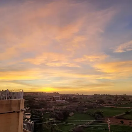 Under New Management! Sant Antnin Luxurious With Pool Sannat Near Victoria Gozo Family Friends Couples Views Balcony Roof Terrace Romantic Getaway