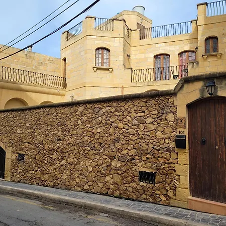 ヴィラ Under New Management! Sant Antnin Luxurious With Pool Sannat Near Victoria Gozo Family Friends Couples Views Balcony Roof Terrace Romantic Getaway Munxar